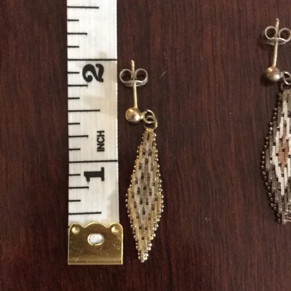 Woven Patterned Gold Tone Earrings - Picture 6 of 7